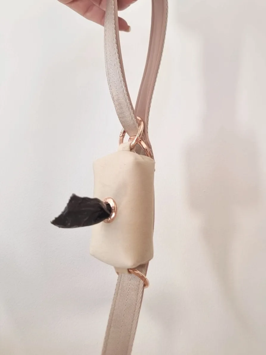 Beige dog leash - neoprene padded