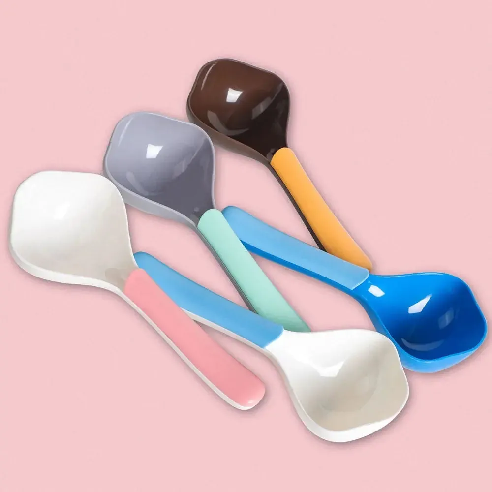 Dog Food Scoop w/ Sealing Bag Clip
